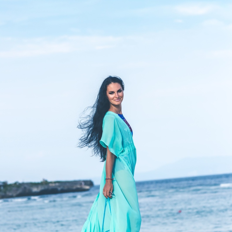 البحر يسقّي الروح بما تهواه النفس ويُجسدّه العقل ... كيف ذلك؟