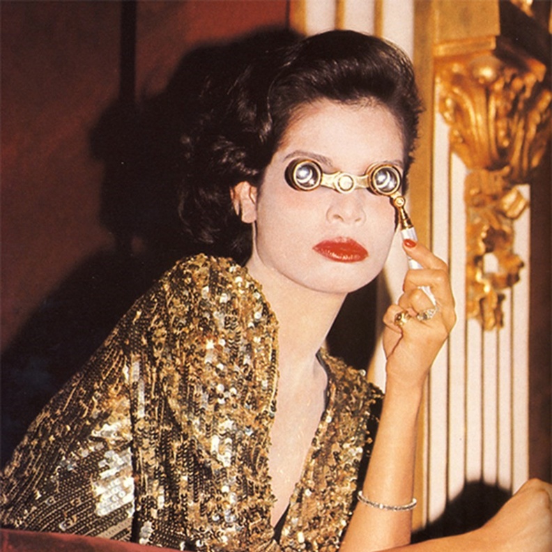 فساتين الترتر في العام 1974