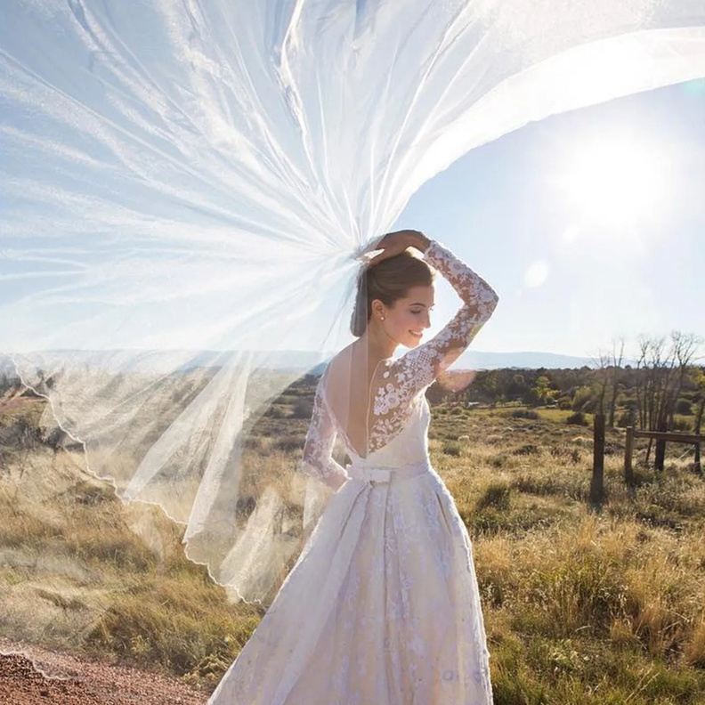 فستان زفاف أليسون ويليامز Allison Williams