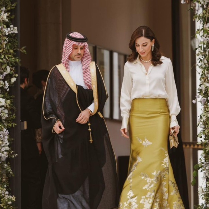 من هي الجوهرة المديميغ التي خطفت الأنظار بتصميم من توقيع أباديا ؟