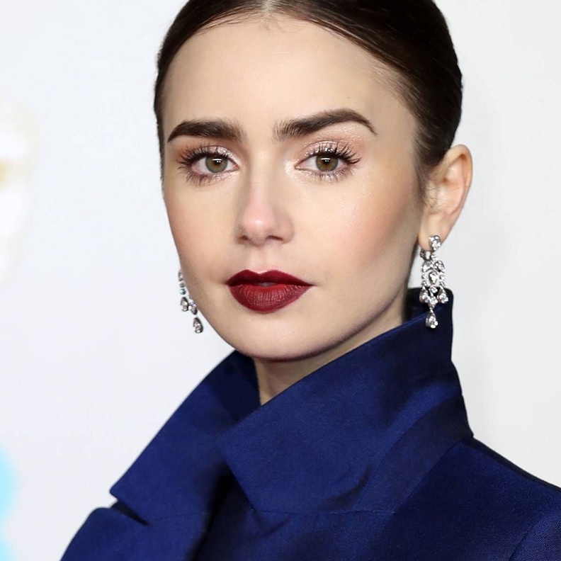 أحدث ألوان أحمر الشفاه للعطلة الصيفية: أسرار الاستخدام المحترف