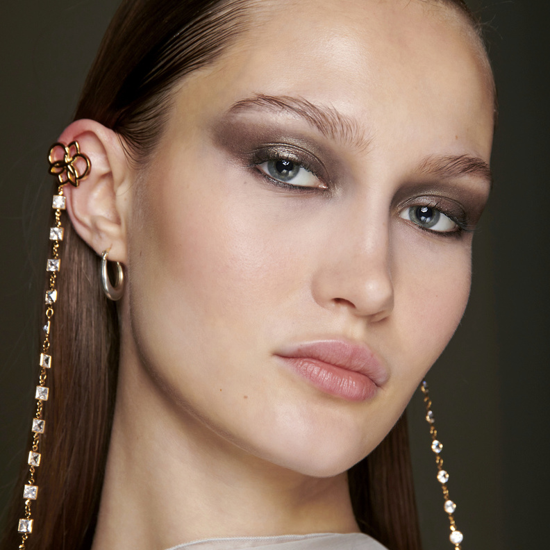  Zimmermann مستحضرات بمقاسات مثالية للسفر - الصورة من عرض