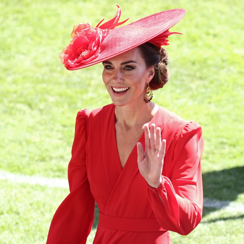 إطلالات جمالية راقية رافقت كيت ميدلتون في حفل رويال أسكوت