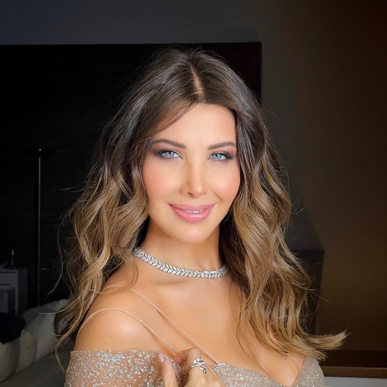 مكياج غليتر ناعم اعتمديه بخطوات سهلة لعيد الأضحى من وحي نانسي عجرم