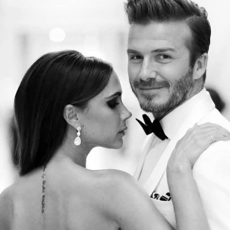 هل دعم ديفيد بيكهام David Beckham زوجته لإطلاق خط المجوهرات الخاص بها؟