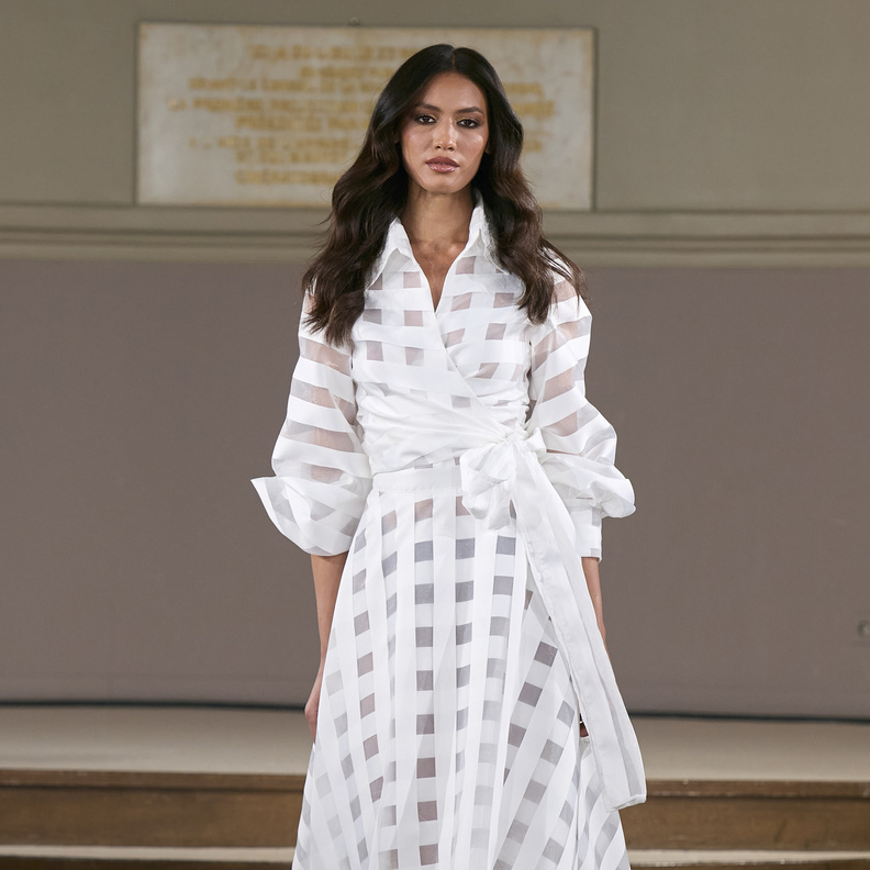 موديلات فساتين طويلة باللون الأبيض لعيد الأضحى