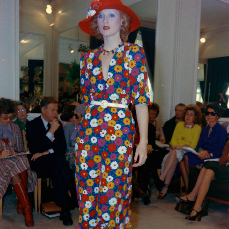 ايف سان لوران