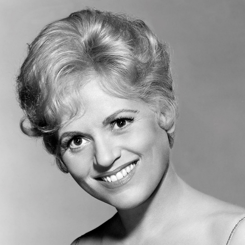 جودي هوليداي