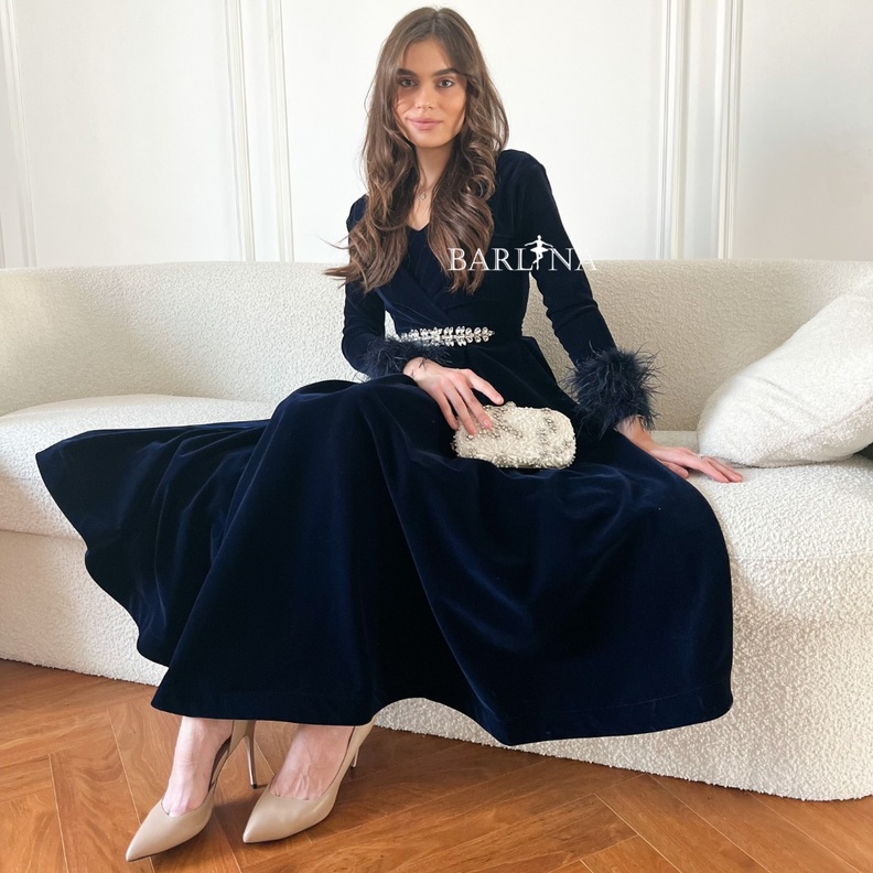 استكشفي مجموعة واسعة من الفساتين في متجر بارلينا