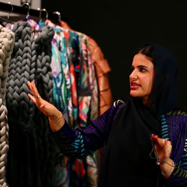 بودكاست "بالحديث عن الموضة" 