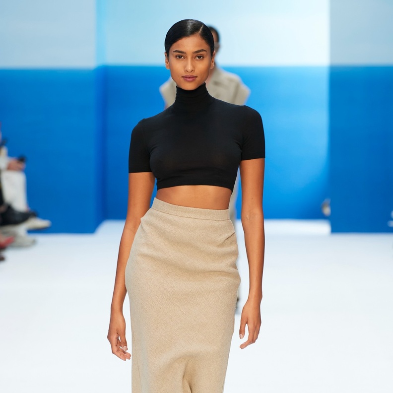 "مفهوم المينيمالية" لماذا يفرض نفسه على موضة اليوم؟