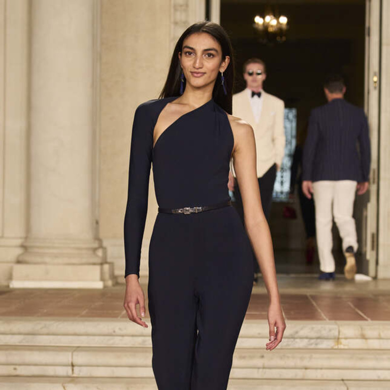 جمبسوت أنيق لافت من Ralph Lauren