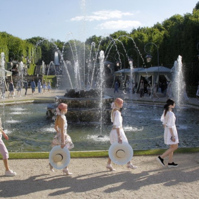 شانيل ريزورت 2013