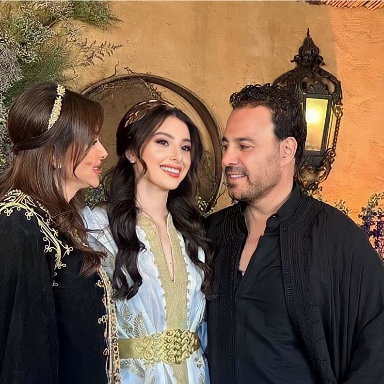 اطلالة ماريتا في حفل الحناء