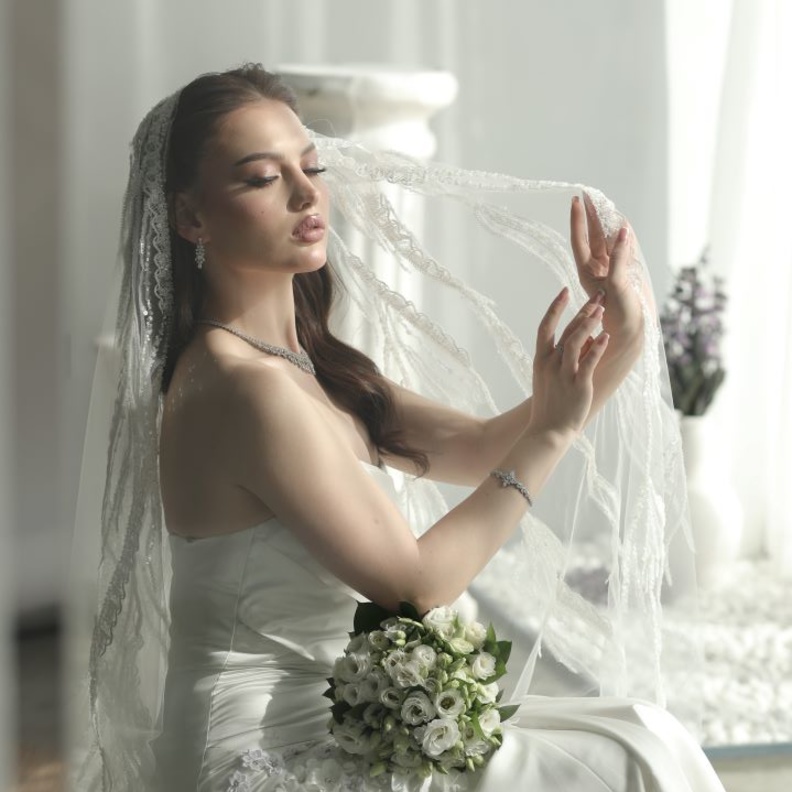 المصورة "نجلاء الظاهري" لـ "هي" هذه أبرز نصائحي للعرائس للحصول على أجمل صور الزفاف