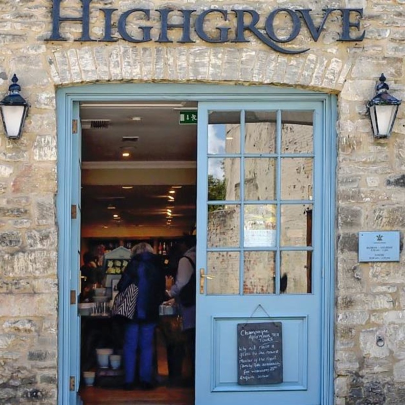 أغلى المنتجات التي تباع في متجر مزرعة الملك تشارلز الثالث