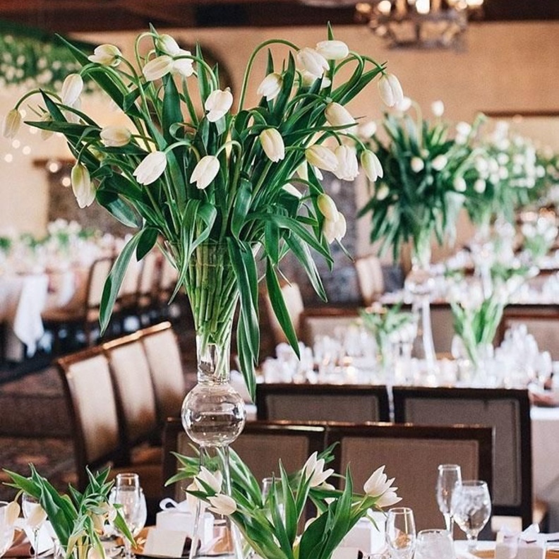 أفكار رائعة لحفلات الزفاف بزهور التوليب