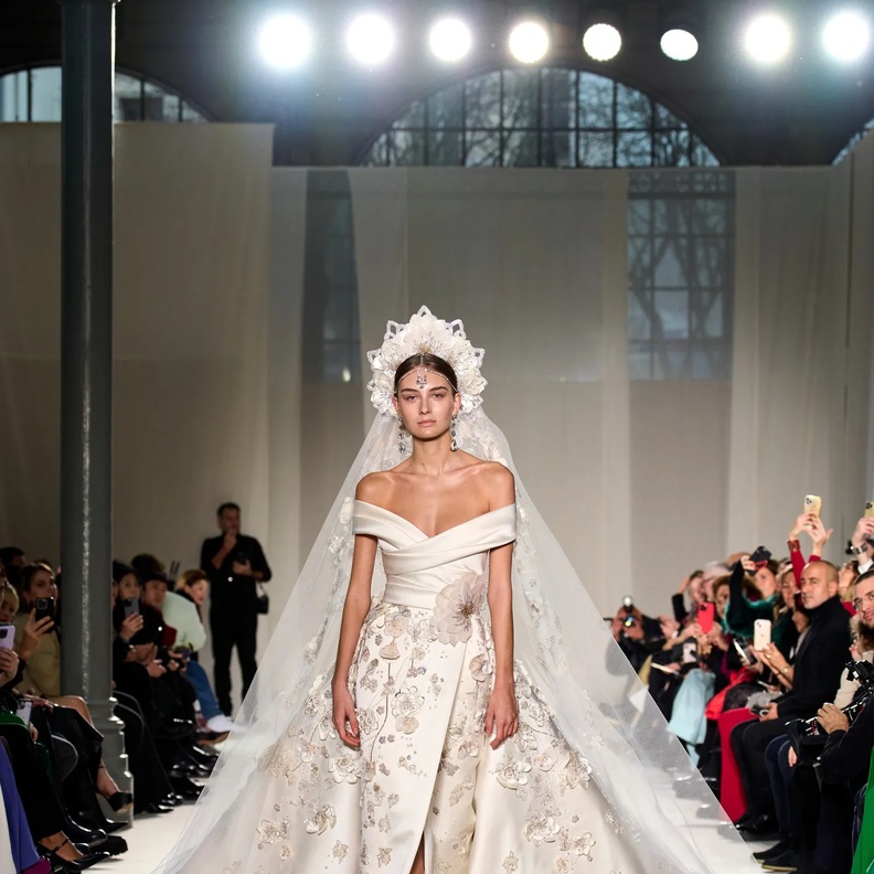 فساتين أعراس@eliesaab