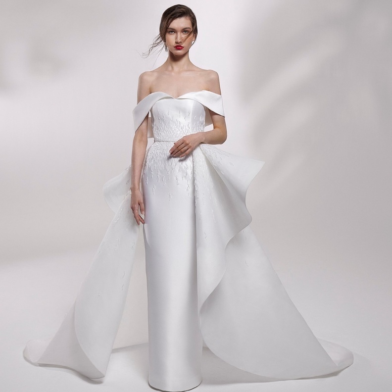 فساتين زفاف مع تنورة متصلة@ramialali