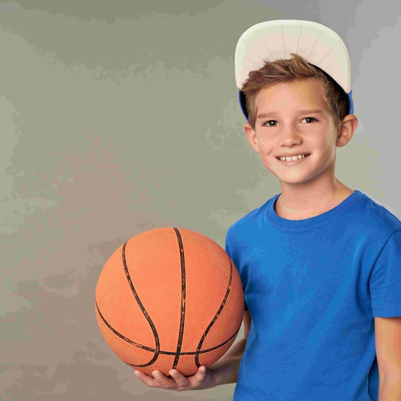 فوائد ممارسة الرياضة للمراهقين عديدة بناء الشخصية وتعزيز الثقة بالنفس على رأسهم