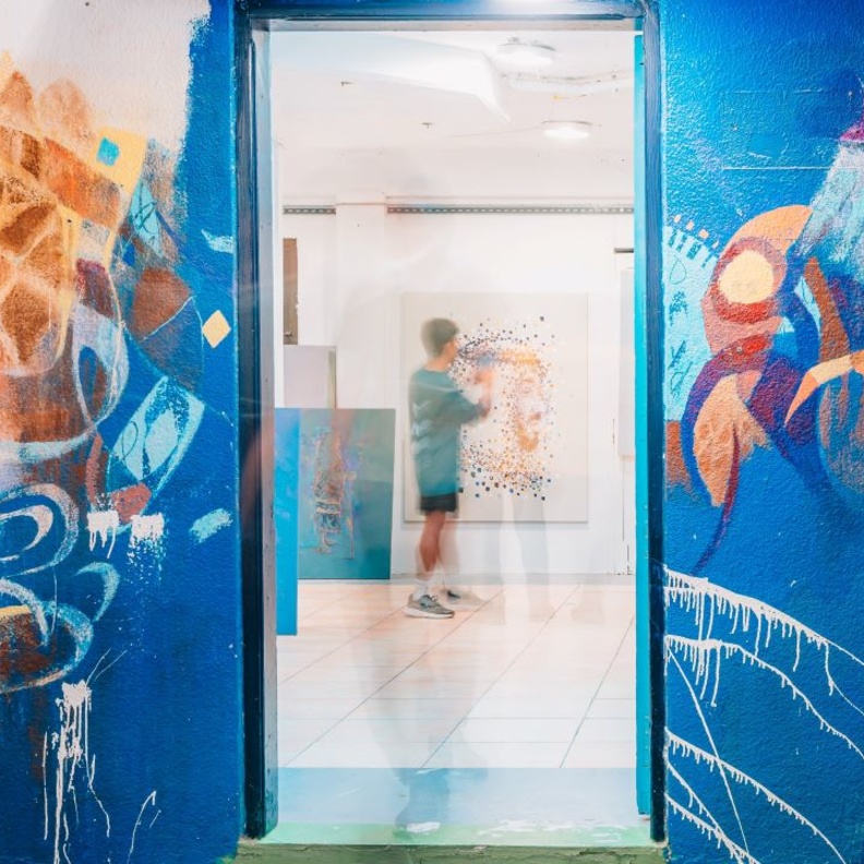 لمحبي الفنون بأنواعها .. لا تفوتوا زيارة هذه الفعاليات ضمن موسم صيف عسير