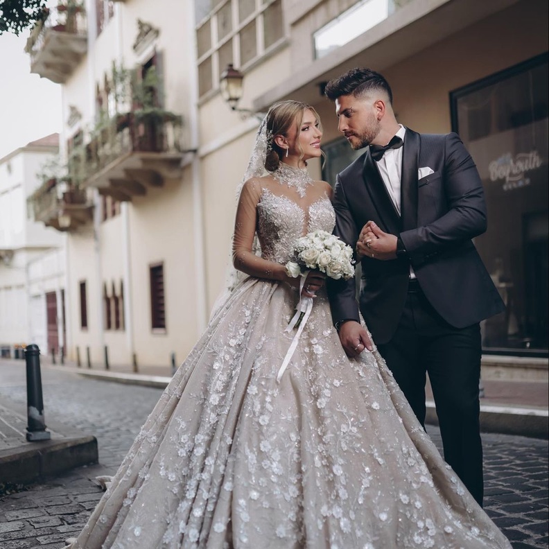 مارك حاتم خلال حفل زفافه