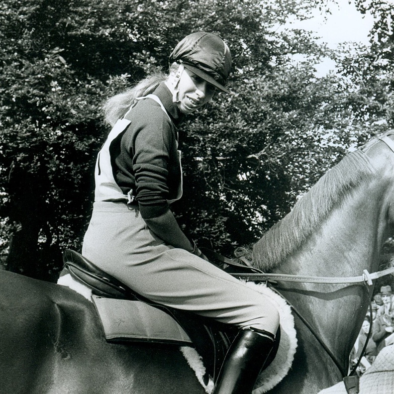 أفراد عائلات ملكية من مختلف أنحاء العالم احترفوا الرياضة