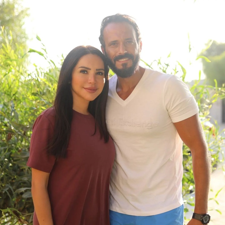 إنجي علاء ويوسف الشريف