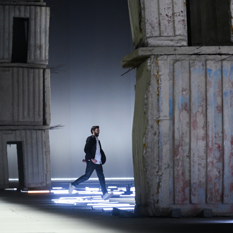 TOD'S تعلن تنحي Walter Chiapponi عن منصب المدير الإبداعي