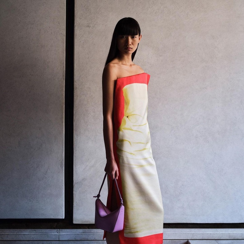 كيف أصبحت Loewe واحدة من أهم العلامات للموضة