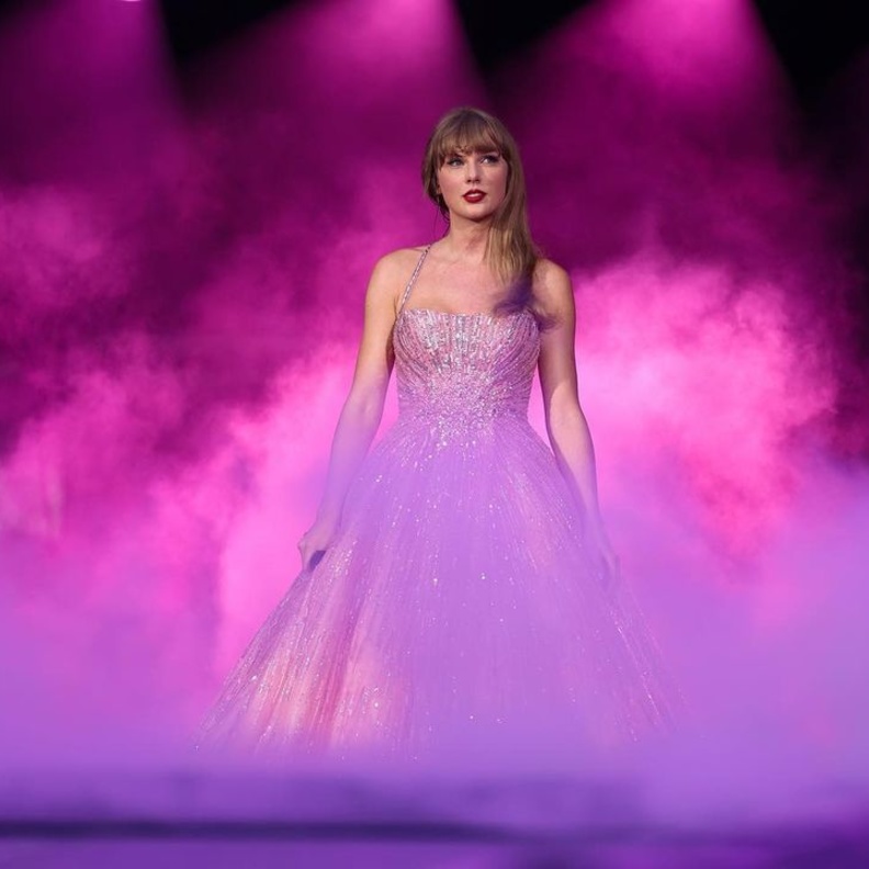 تايلور سويفت
