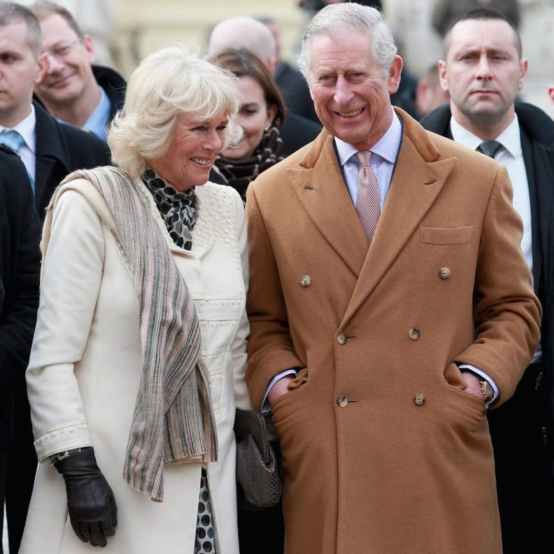  كيف بدأت قصص الحب المستحيلة داخل القصور الملكية؟