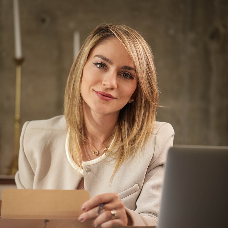 المدربة التنفيذية والمهنية غايل ترزيس