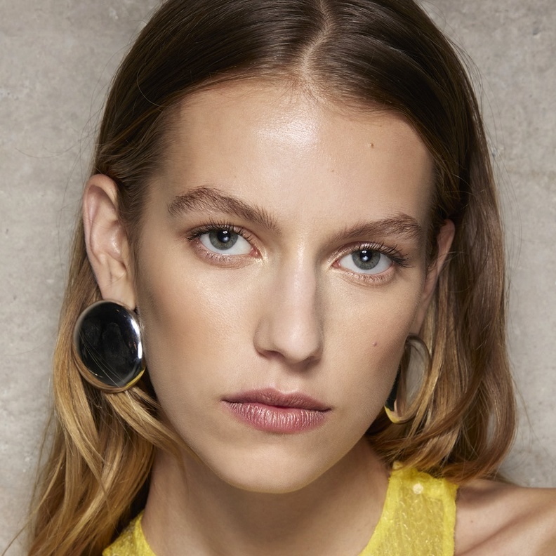 أنواع بلاشر تحقق لك إطلالة طبيعية وخدود مشدودة أثناء تمارين الرياضة