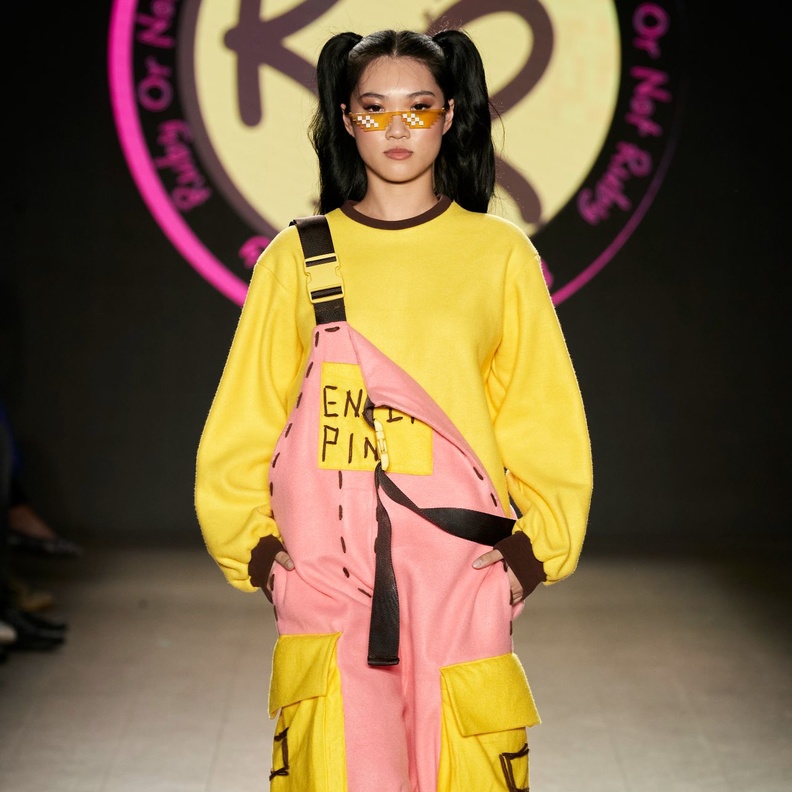 تجنبي الأخطاء الشائعة في الموضة أثناء العمل لتظهري بمظهر احترافي ومتألق