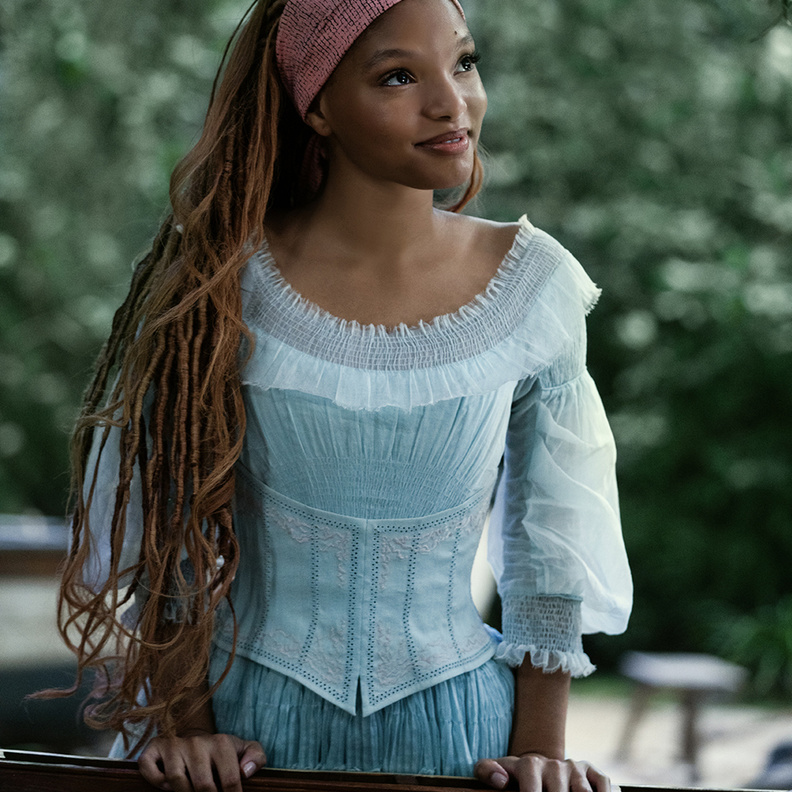 النجمة هالي بيلي