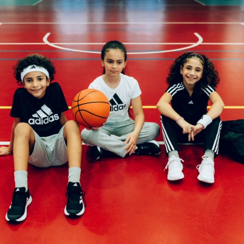 adidas تحتفل ببداية العام الدراسي الجديد مع عروض خاصة في المملكة العربية السعودية