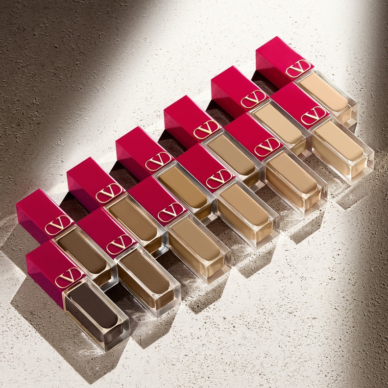 VALENTINO BEAUTY تطرح كونسيلر   VERY VALENTINO الجديد