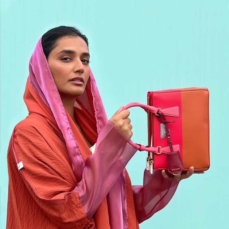 بمناسبة اليوم المرأة الإماراتيةتعرفي على مدونات موضة اماراتيات لمعن في عالم الأزياء