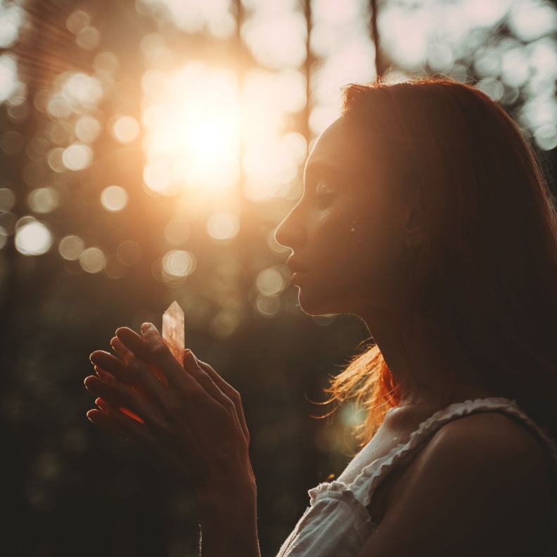 تساعدنا بعض الأحجار الكريمة على تحقيق التوازن العاطفي