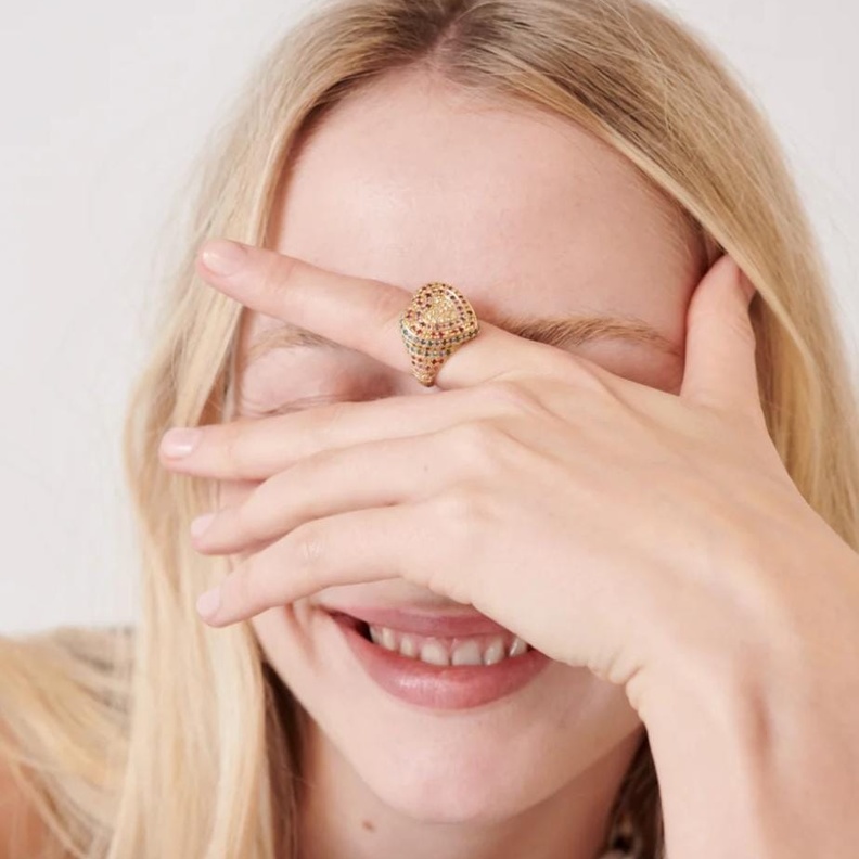 خاتم Rainbow Pavé من Carolina Bucci