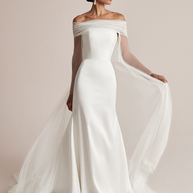 فساتين زفاف هادئة