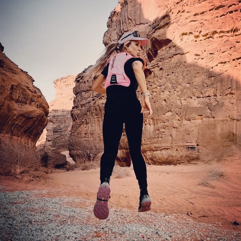 تجربة مثيرة ممتعة .. مقتطفات متنوعة من تجارب المُشارِكات في سباق "لهيب العلا" الأول من نوعه