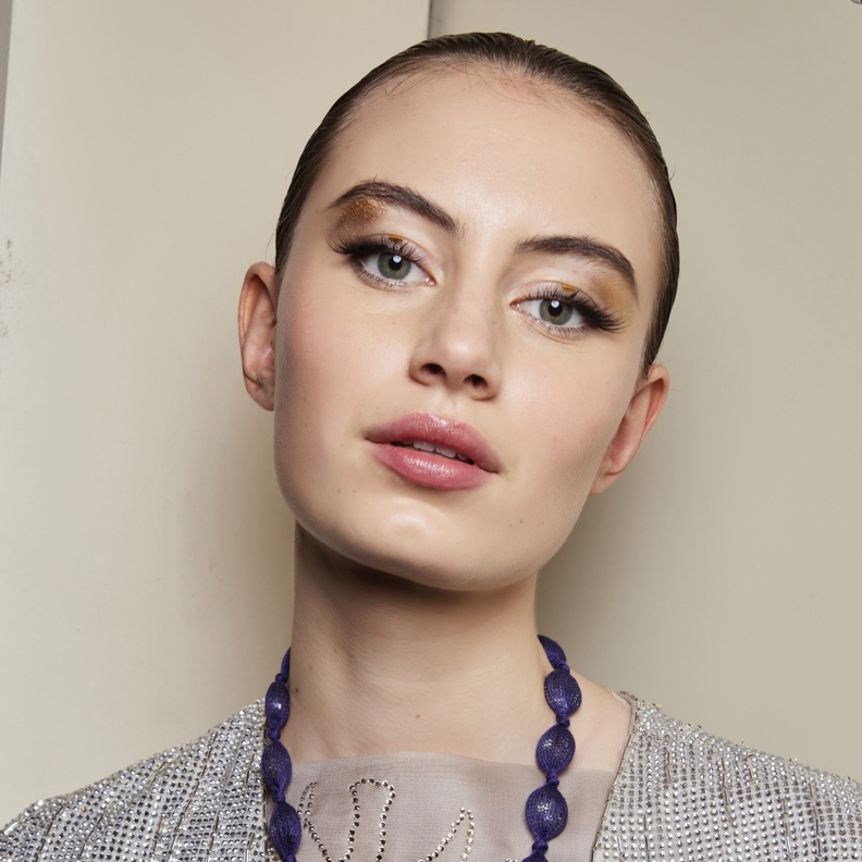 هل هناك أي آثار جانبية لعملية تكبير الشفاه؟