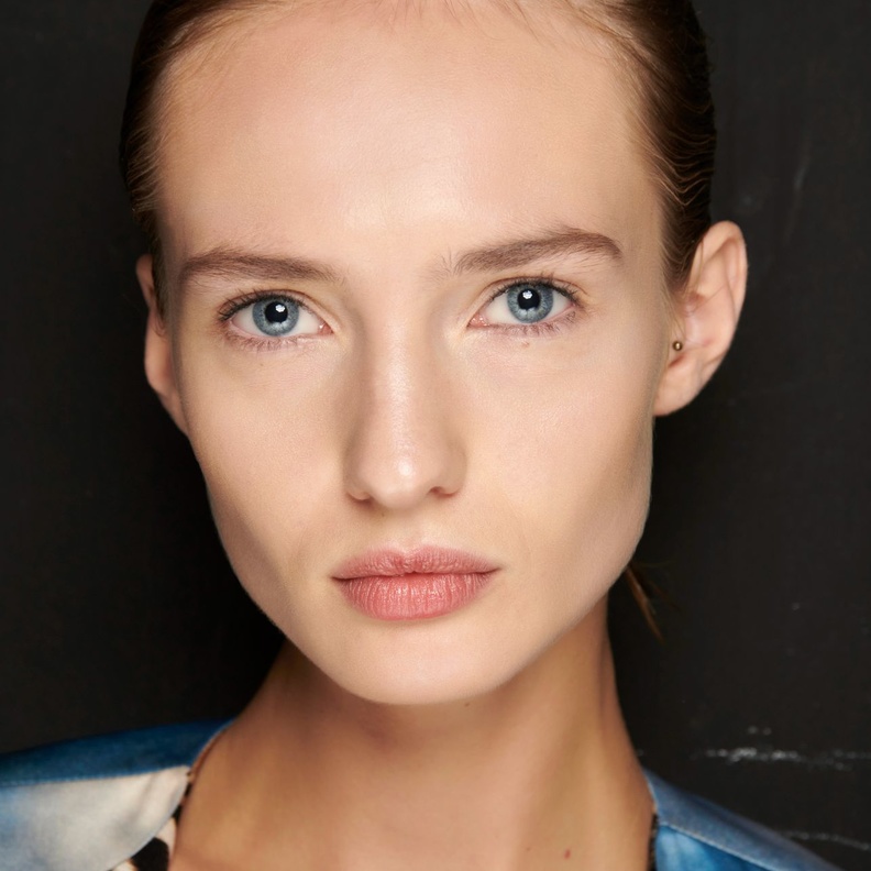 ترغبين في تنحيف وجهك؟ إليكِ أفضل الأساليب الطبيعية