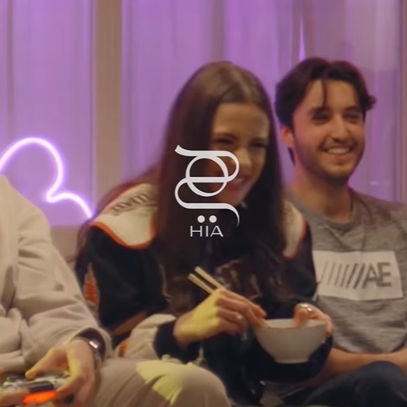 أندريا طايع ضيفة "HANG OUT WITH " من "هي"... يوم مميّز مع ممثلة طموحة ومتعددة المواهب 