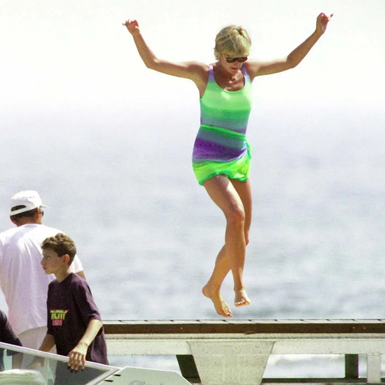 بالتزامن مع ذكرى وفاتها...تعرف على تفاصيل الصيف الأخير في حياة ديانا