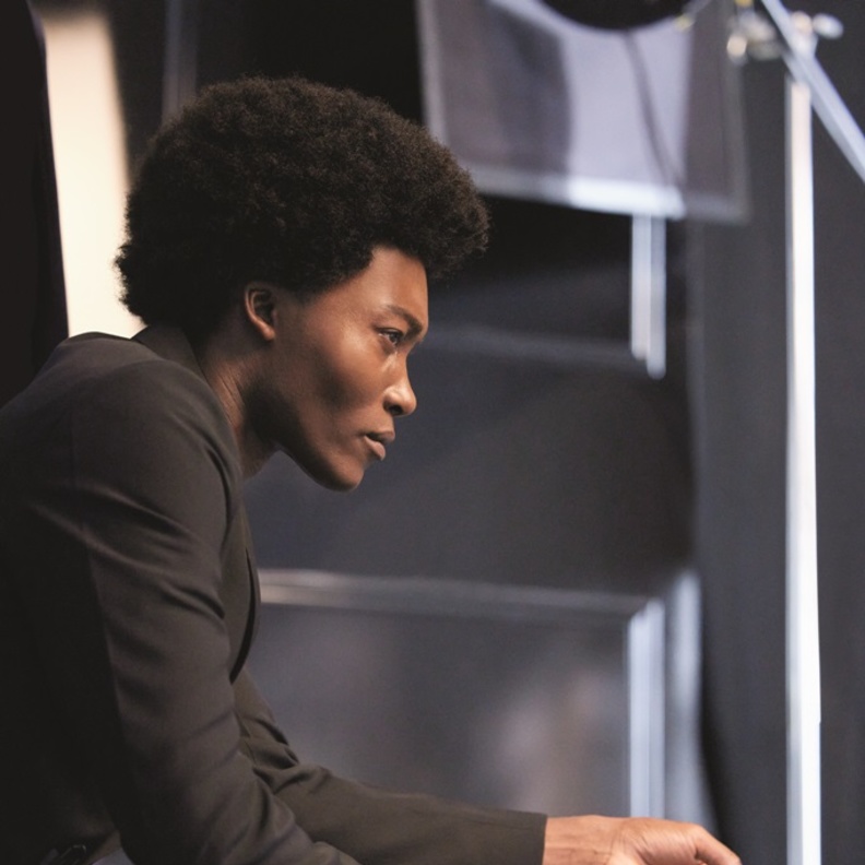 الوجه الجديد لعطر Givenchy في لقاء خاص مع هي Benjamin Clementine