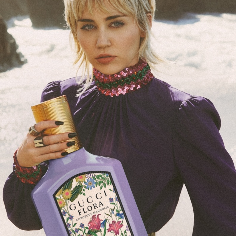 أطلقي عنان FLORAFANTASY# مع العطر الجديد من GUCCI FLORA