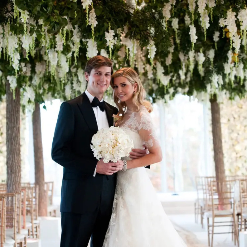 تعرفي على أشهر حفلات الزفاف الخريفية للمشاهير